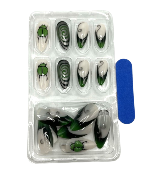 False Nails & Stickers -Beetle