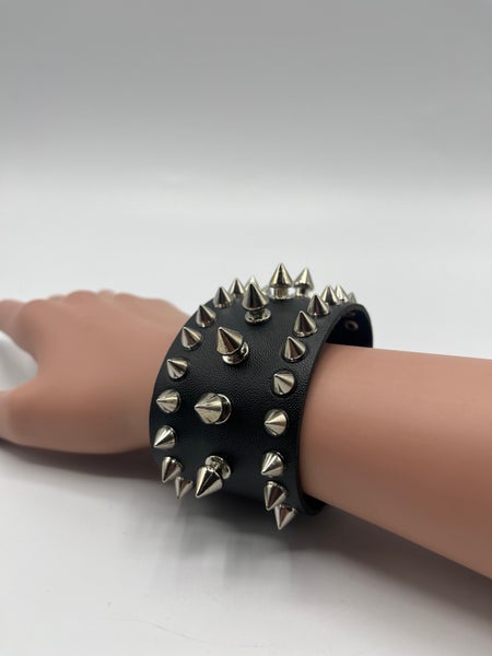 Stud Bracelet